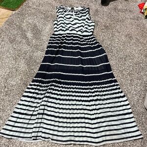 Maison Jules Blue Striped Feminine Classy Midi Flowy pleated Dress womens size S